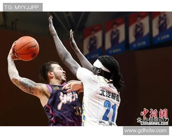 比分激战再掀高潮双方鏖战全场终极胜负一分定乾坤