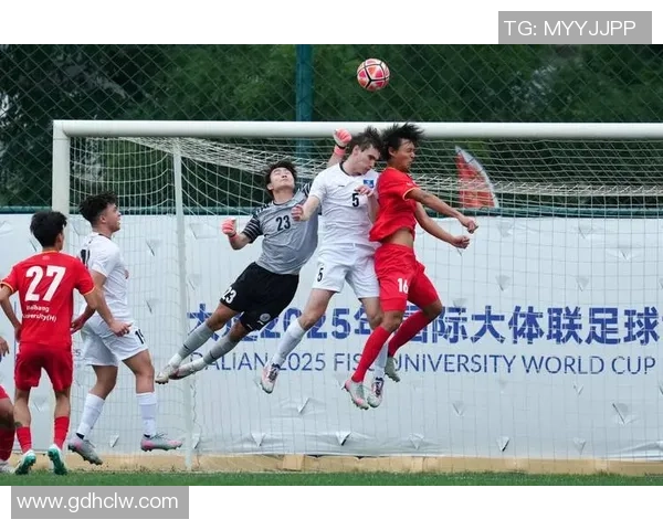 足球竞技新纪元：从战术创新到球员发展全面解析未来足球的变革与挑战